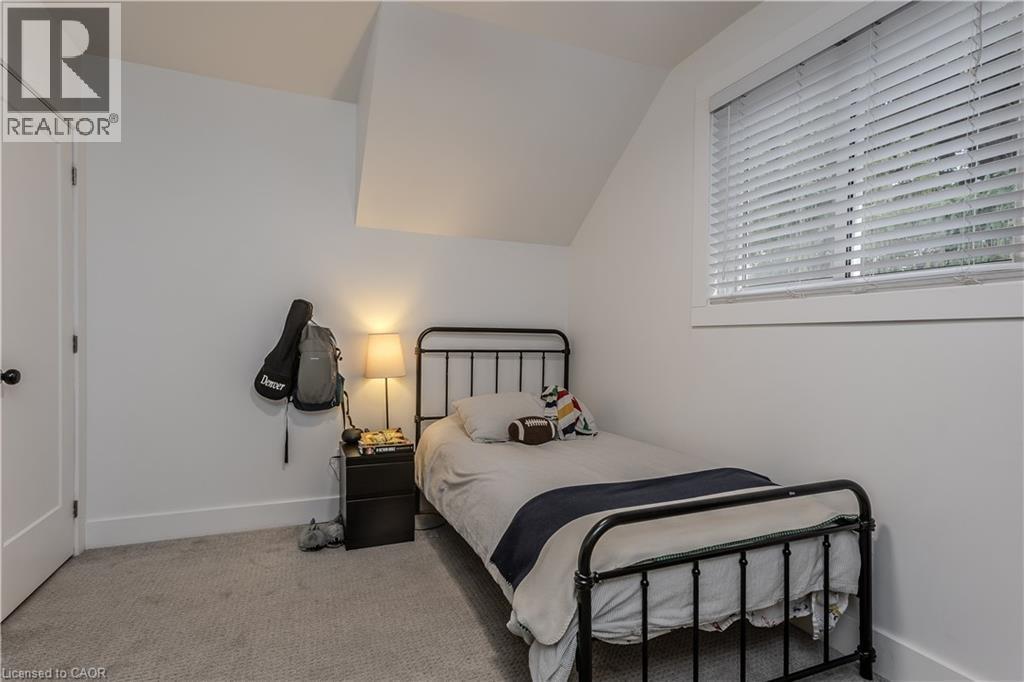 333 St Paul Street, Burlington, ON - Indoor Photo Showing Bedroom