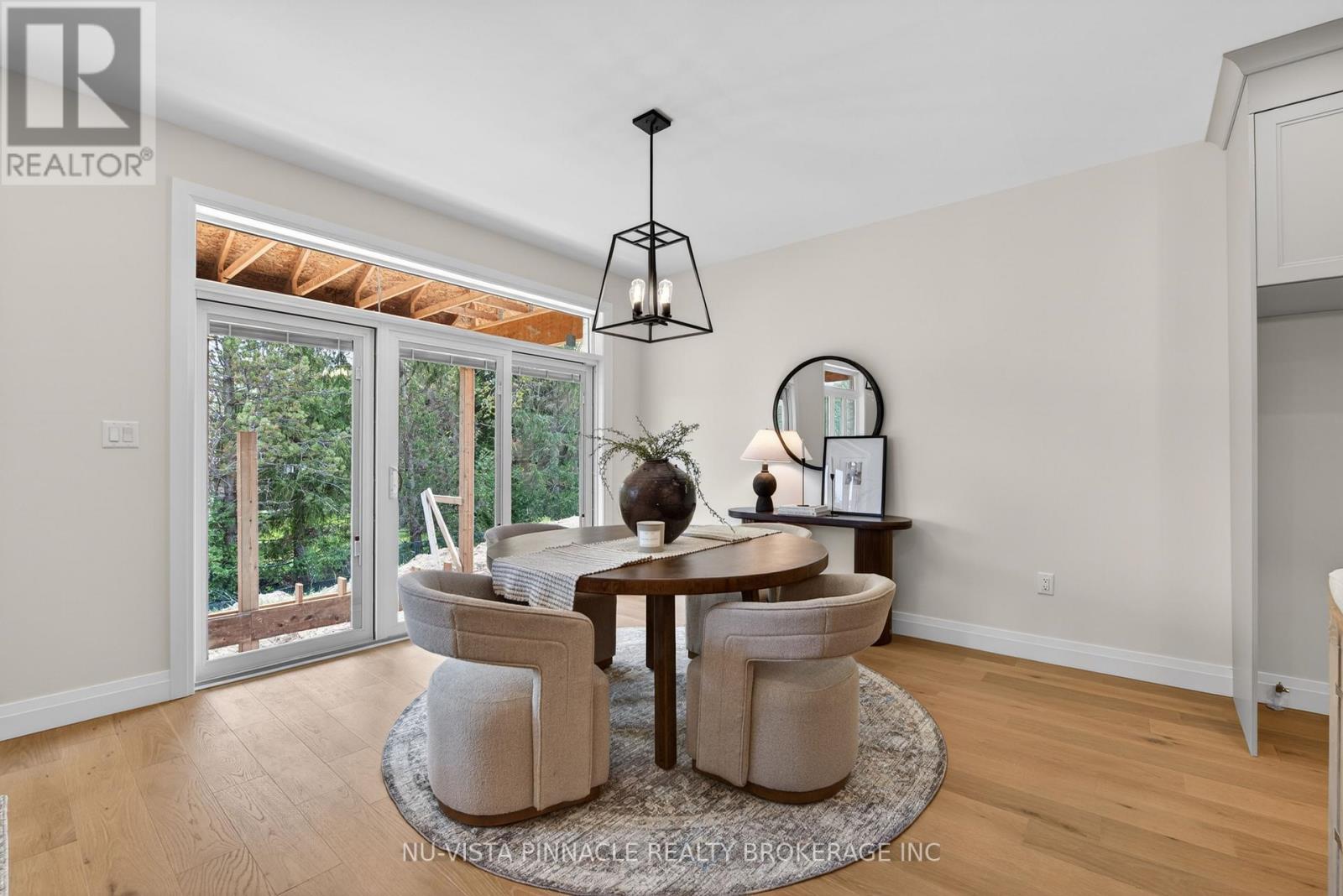 71 Basil Crescent, Middlesex Centre (Ilderton), ON - Indoor Photo Showing Dining Room