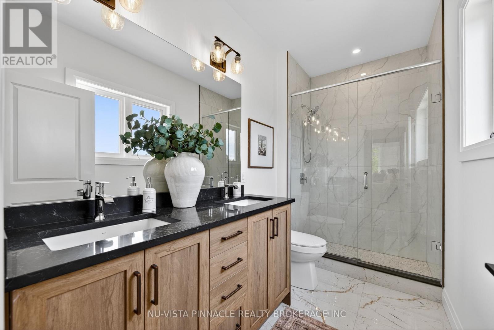 71 Basil Crescent, Middlesex Centre (Ilderton), ON - Indoor Photo Showing Bathroom