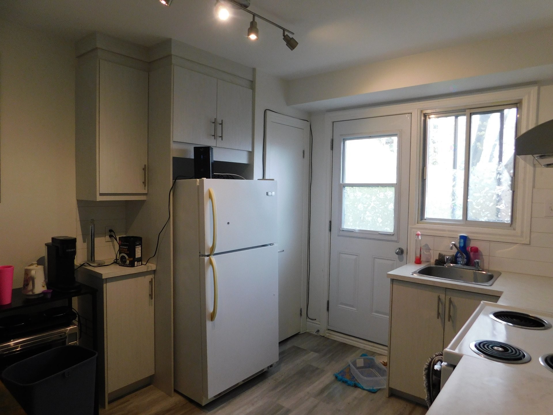Kitchen - 7479 Rue Garnier, Montréal (Villeray/Saint-Michel/Parc-Extension), QC - Indoor Photo Showing Kitchen