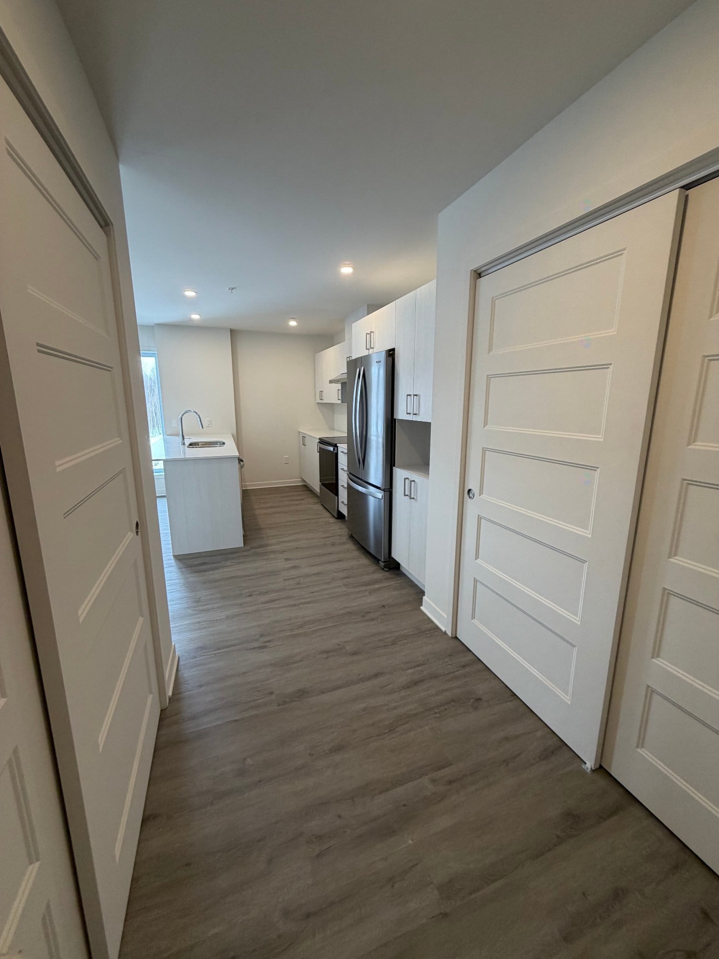 Passageway - 201-416 Av. Barron, Lachute, QC - Indoor Photo Showing Other Room