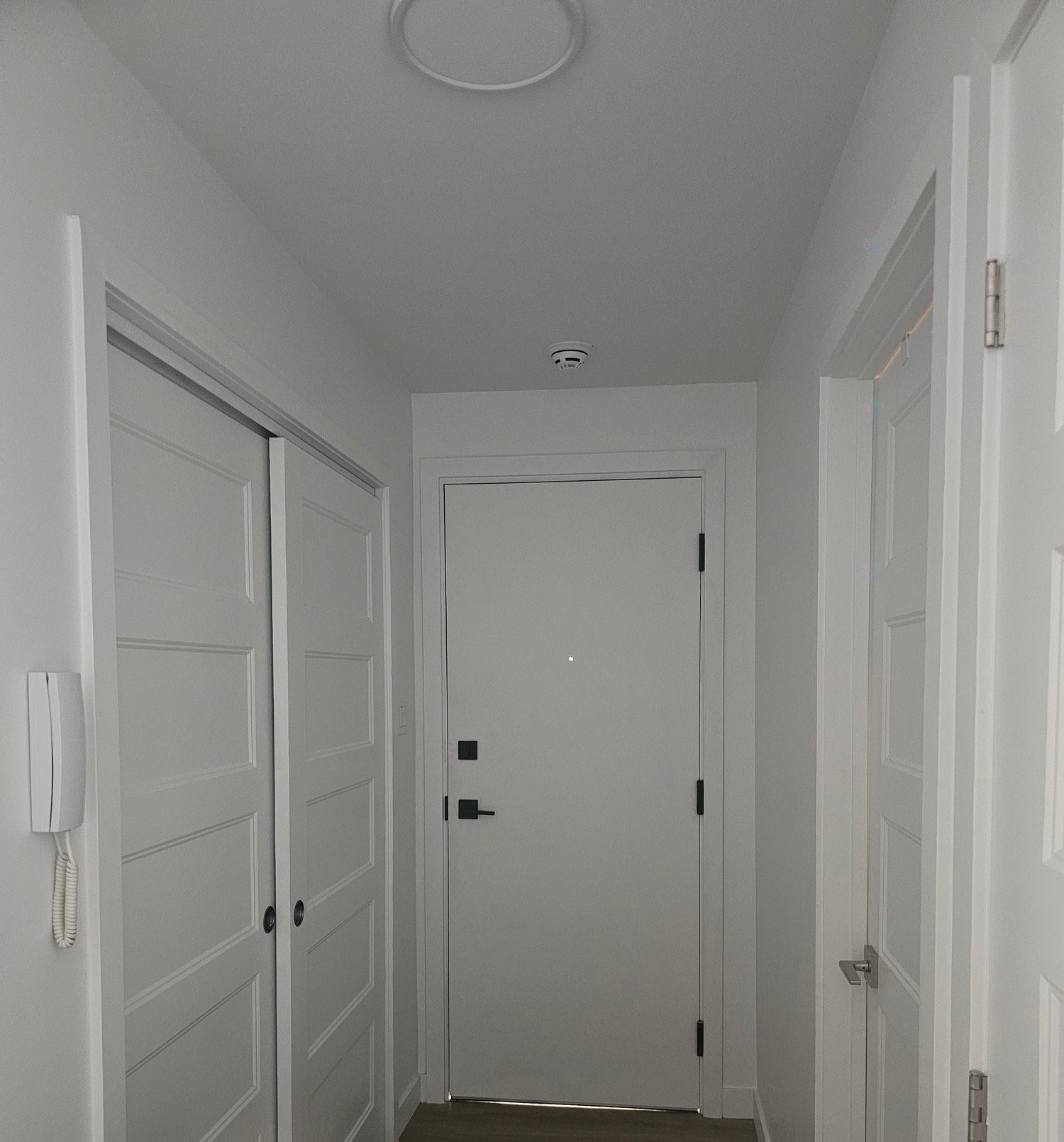 Passageway - 302-1360 Rue Principale, Saint-Roch-De-L'Achigan, QC - Indoor Photo Showing Other Room