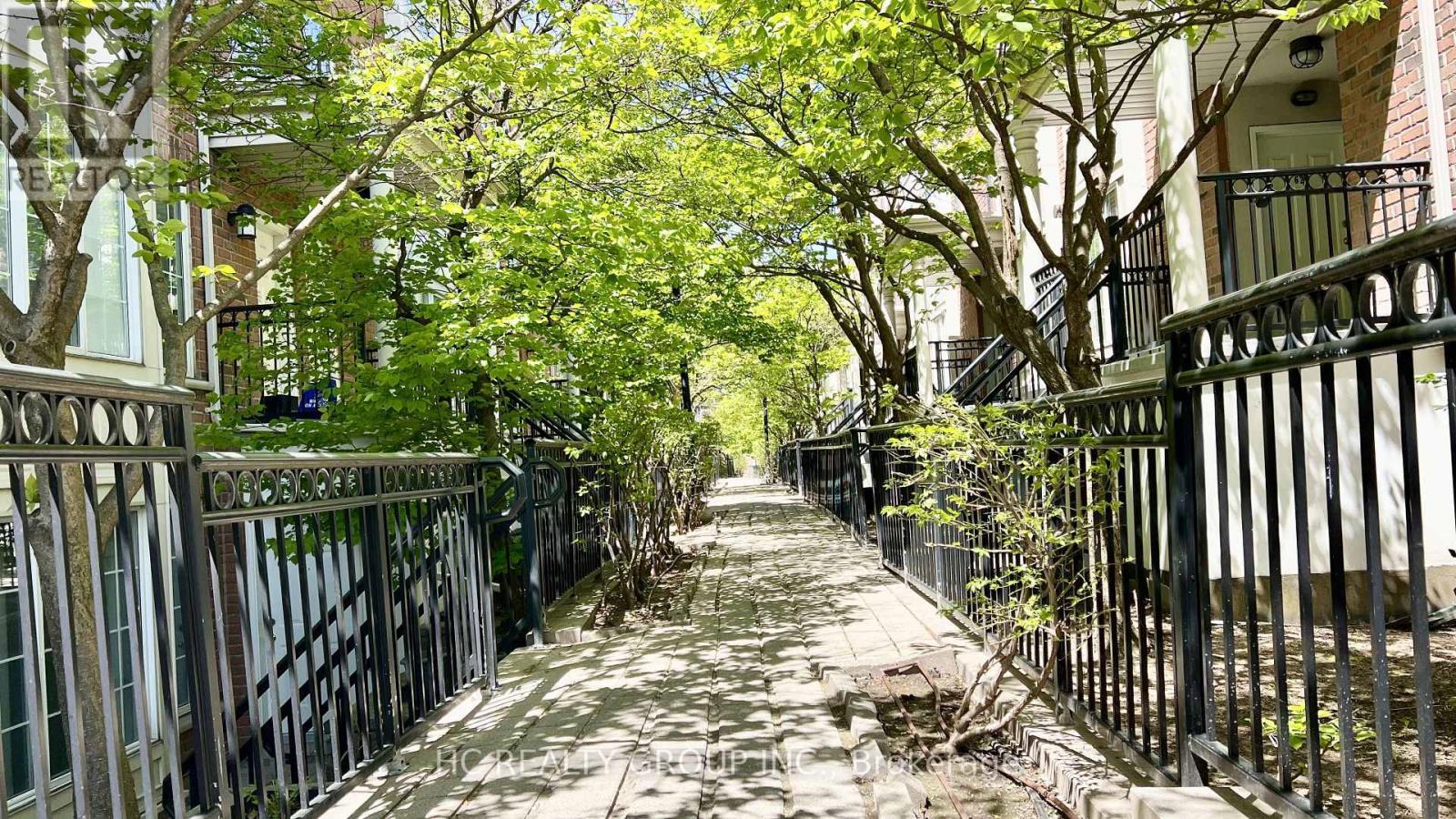 530 - 3 Everson Drive, Toronto, ON - Outdoor