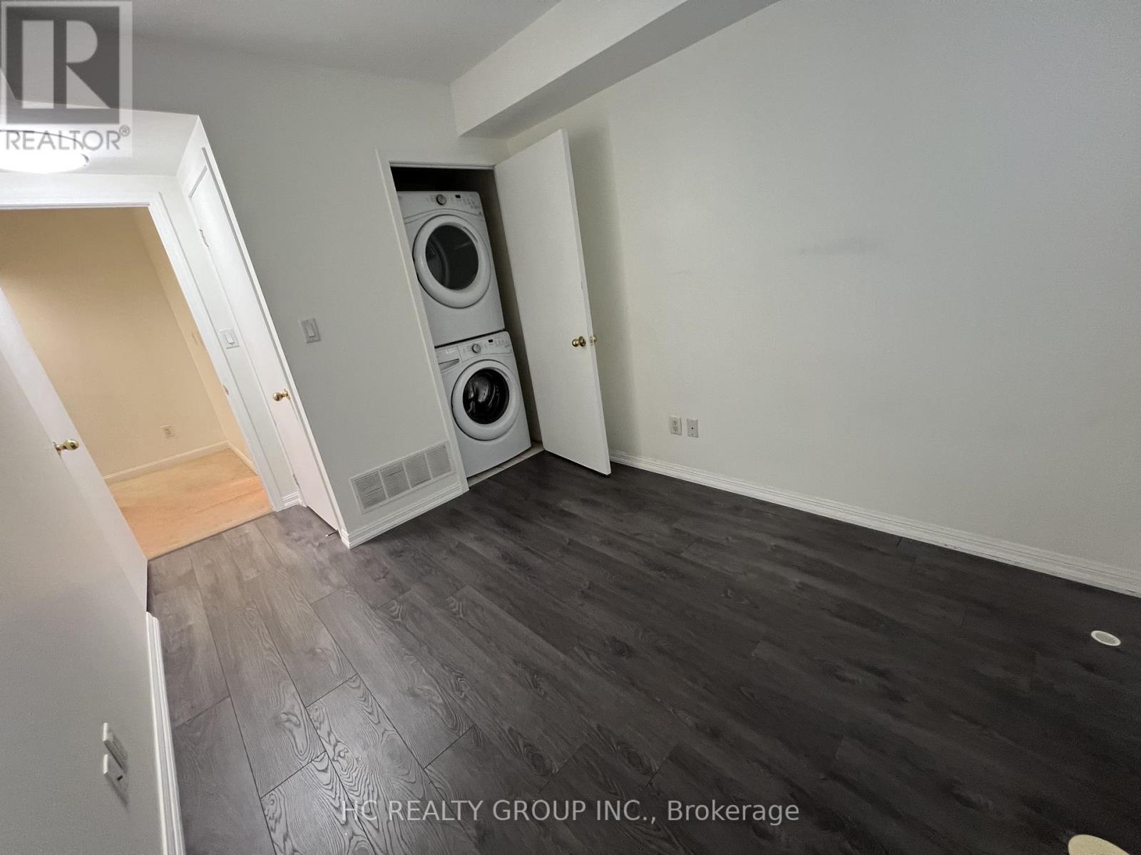 530 - 3 Everson Drive, Toronto, ON - Indoor