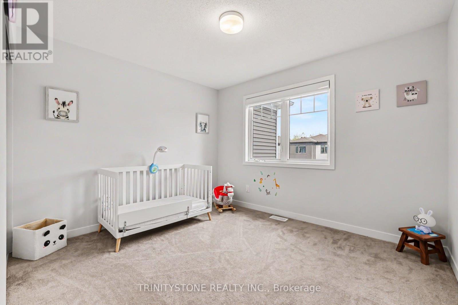 225 Billrian Crescent, Ottawa, ON - Indoor Photo Showing Bedroom