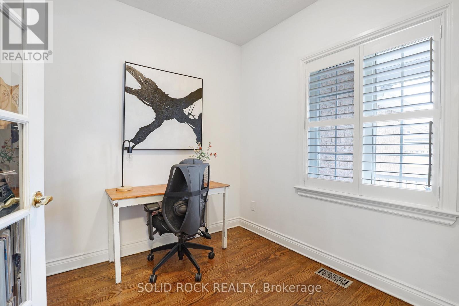 Main level office - 45 Basswood Avenue, Ottawa, ON - Indoor