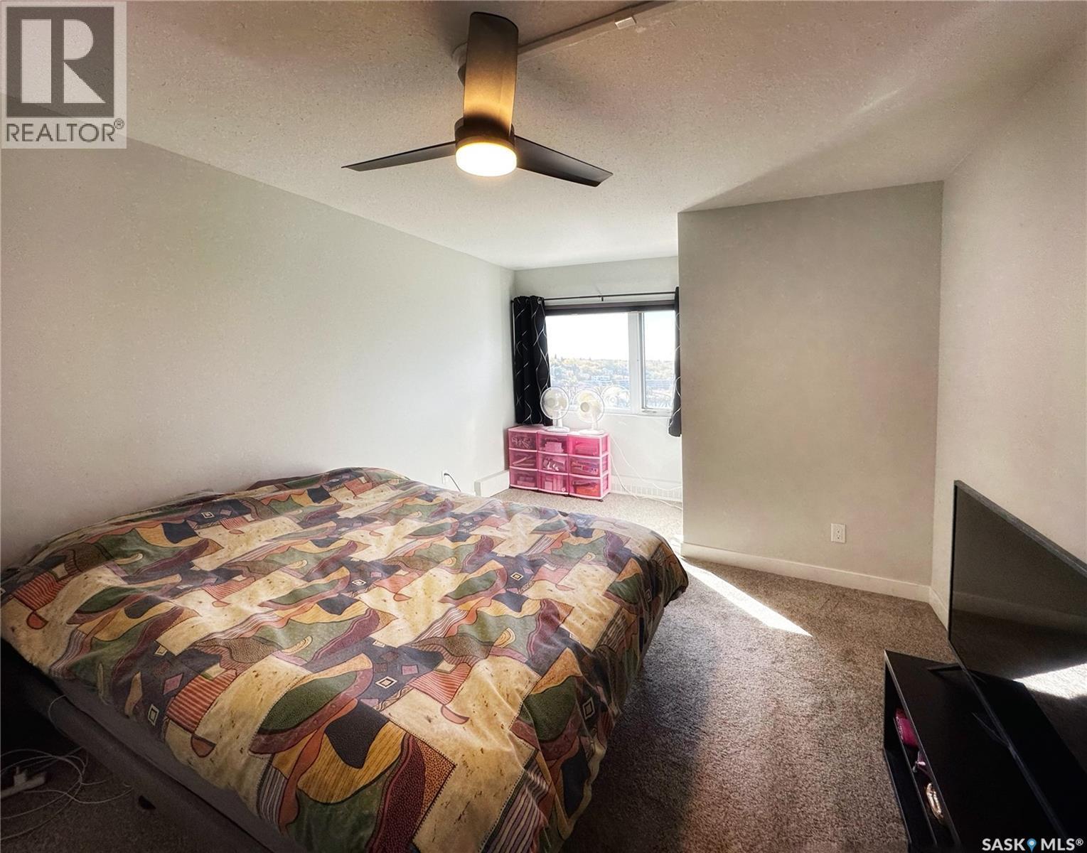 1260 424 Spadina Crescent E, Saskatoon, SK - Indoor Photo Showing Bedroom