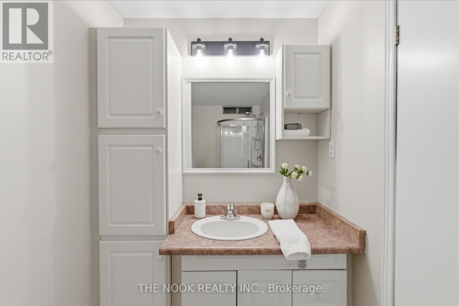 1139 Ridgemount Boulevard, Oshawa (Pinecrest), ON - Indoor Photo Showing Bathroom