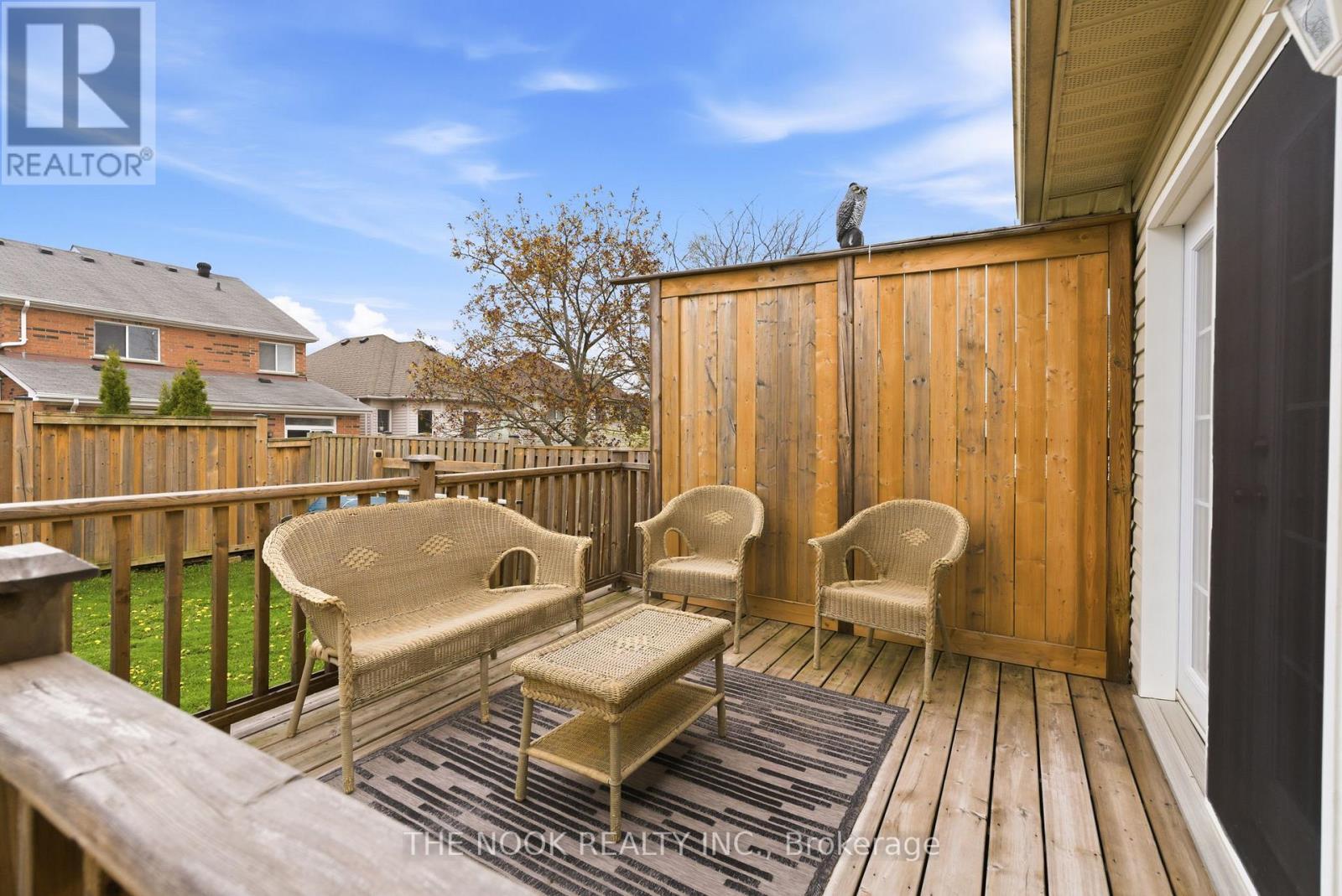 1139 Ridgemount Boulevard, Oshawa (Pinecrest), ON - Outdoor With Deck Patio Veranda With Exterior
