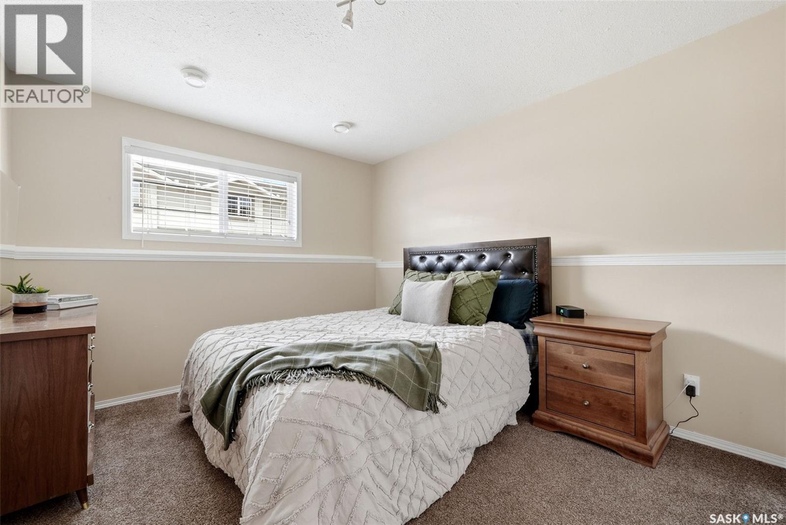 40 2751 Windsor Park Road, Regina, SK - Indoor Photo Showing Bedroom