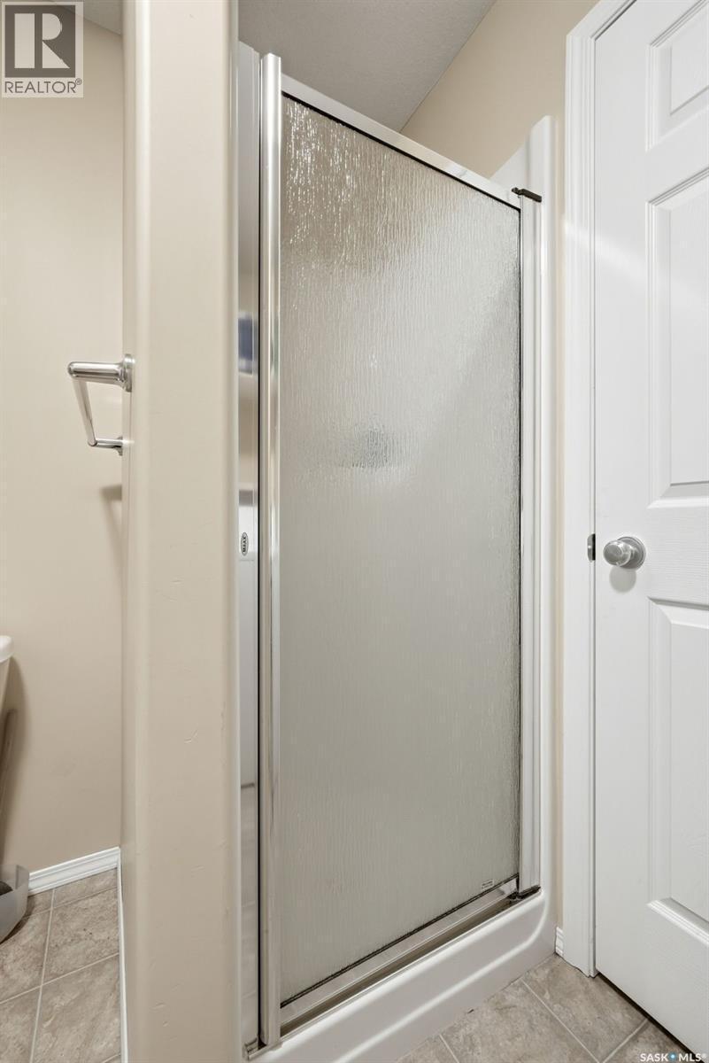 40 2751 Windsor Park Road, Regina, SK - Indoor Photo Showing Bathroom
