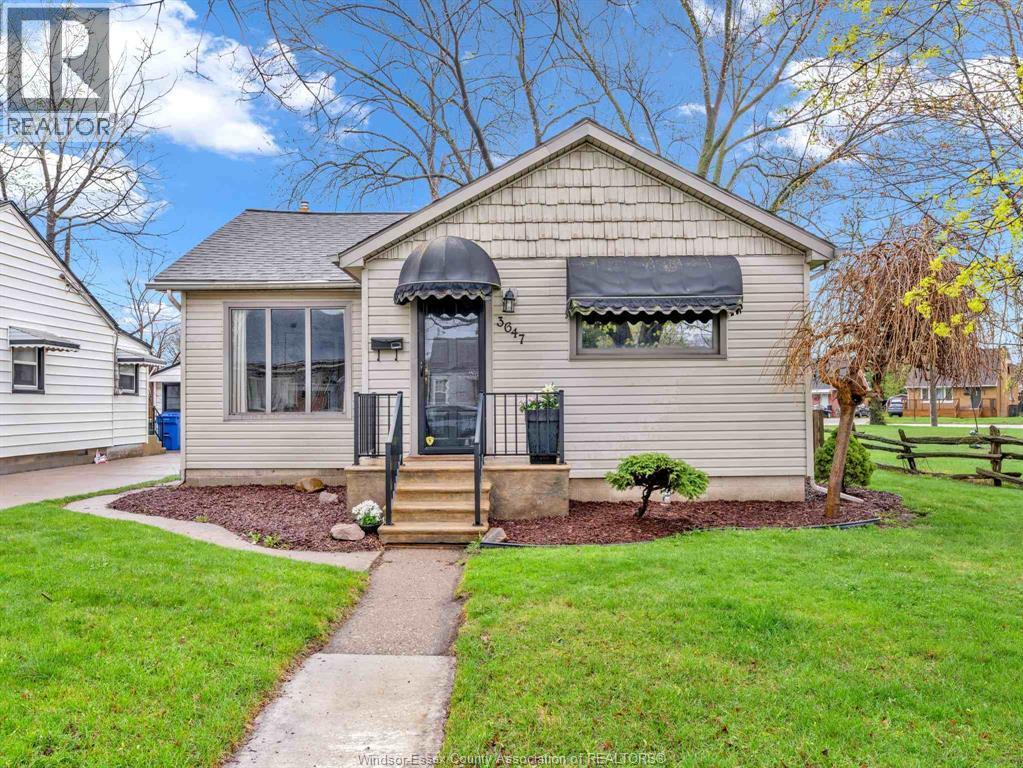 3647 Matchett, Windsor, ON - Outdoor