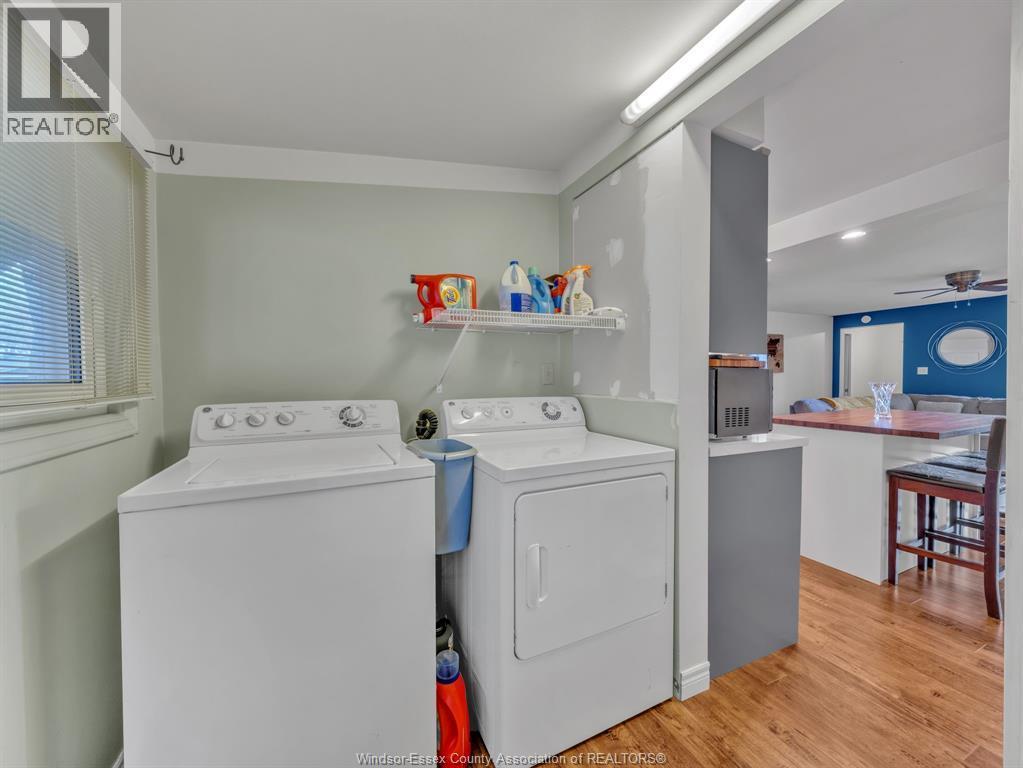 3647 Matchett, Windsor, ON - Indoor Photo Showing Laundry Room