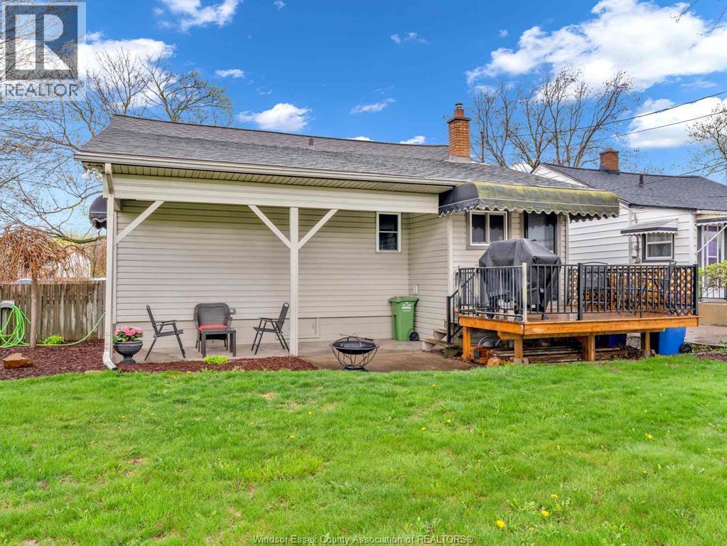 3647 Matchett, Windsor, ON - Outdoor With Deck Patio Veranda