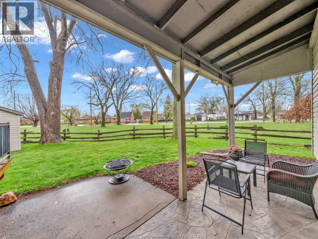 3647 Matchett, Windsor, ON - Outdoor With Deck Patio Veranda