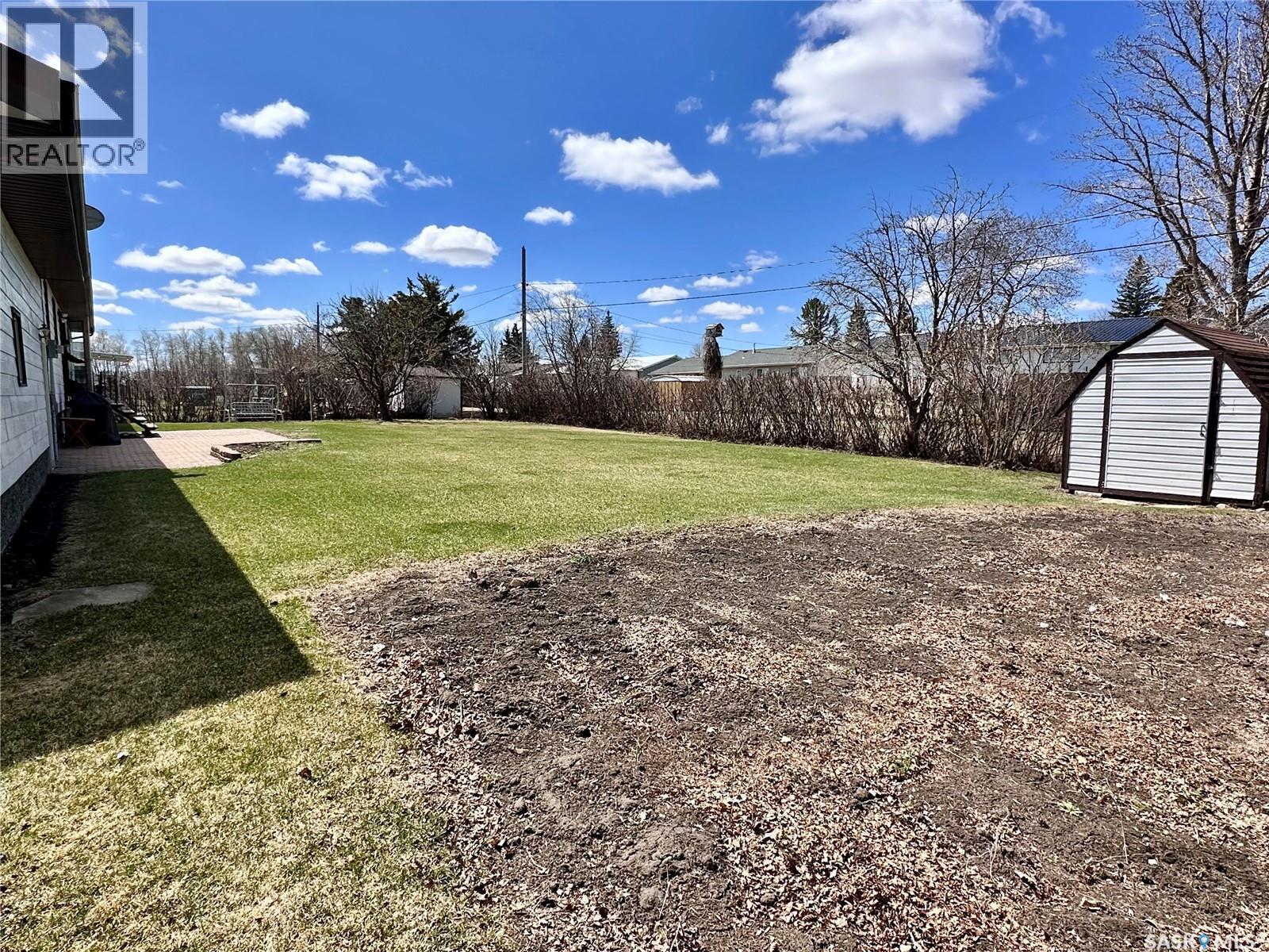334 Young Street, Earl Grey, SK - Outdoor