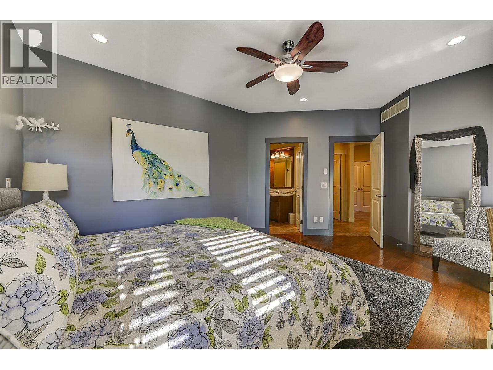 1147 Glenview Court, Kelowna, BC - Indoor Photo Showing Bedroom