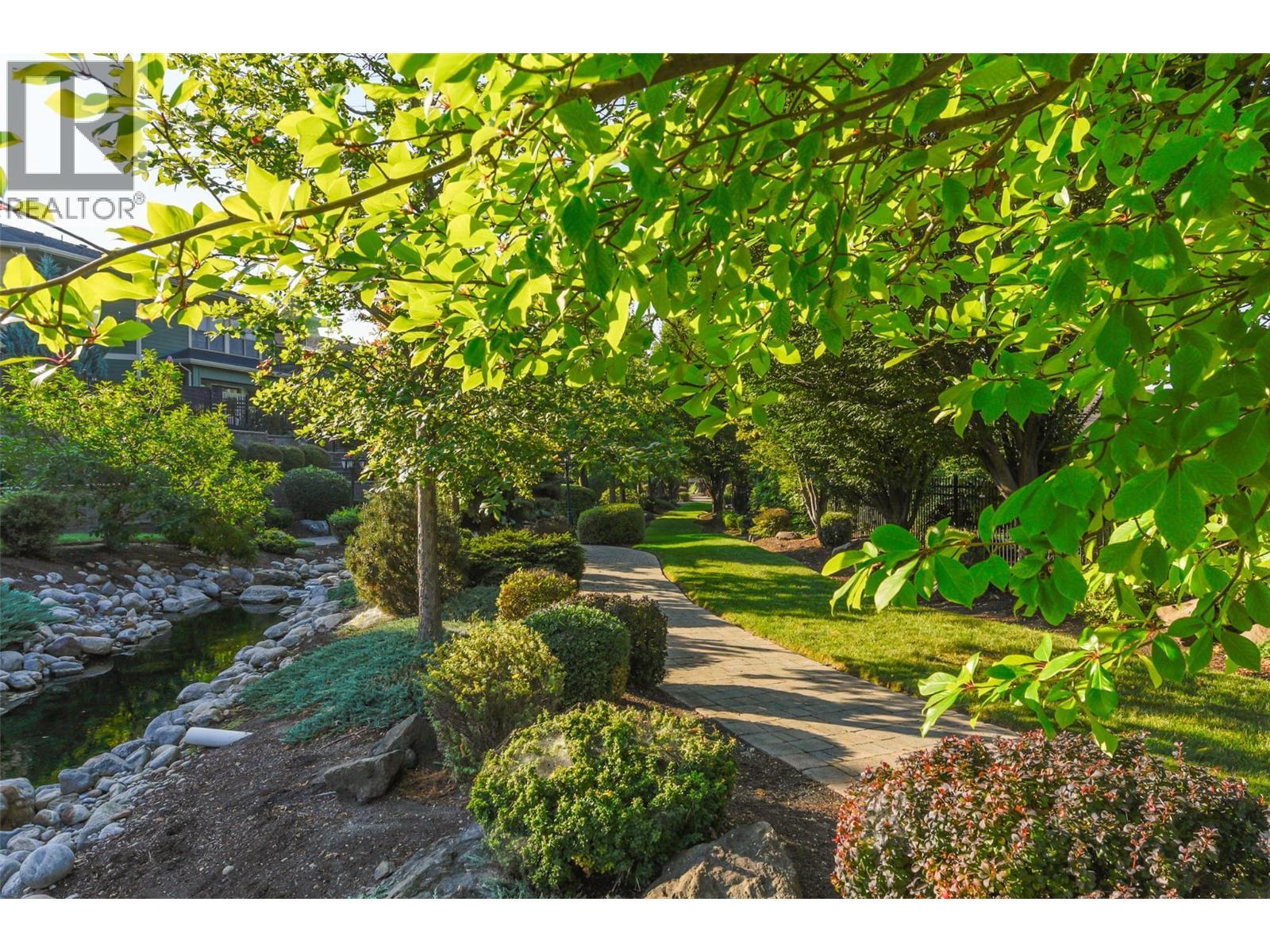 1147 Glenview Court, Kelowna, BC - Outdoor