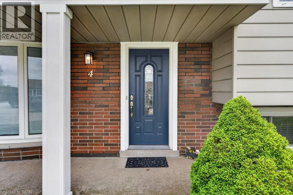 4 Camelot Drive, Hamilton, ON - Outdoor With Exterior