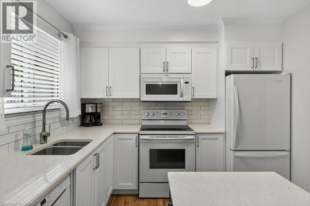 4 Camelot Drive, Hamilton, ON - Indoor Photo Showing Kitchen With Double Sink