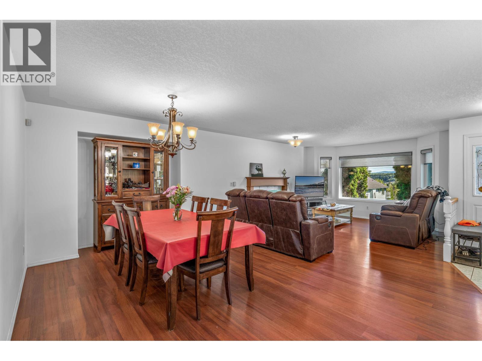 6765 Checkley Road, Prince George, BC - Indoor
