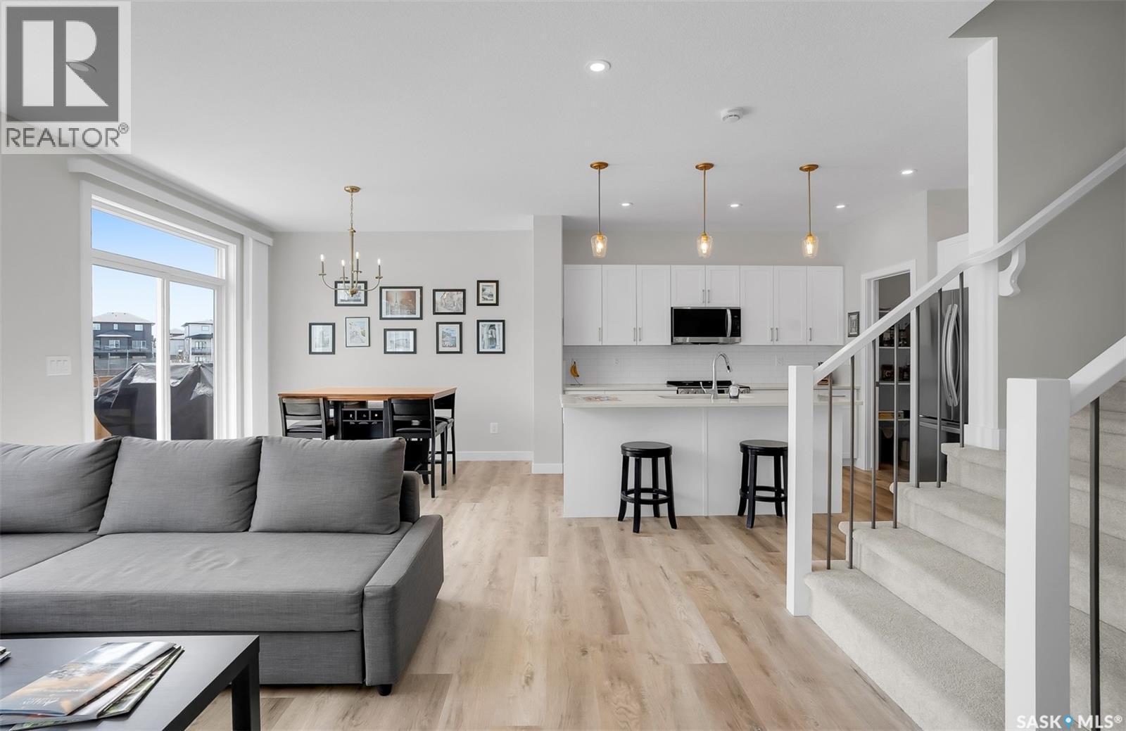 314 Keith Union, Saskatoon, SK - Indoor Photo Showing Living Room