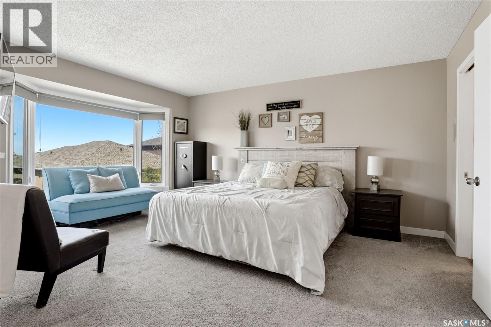 6954 Maple Brook Crescent, Regina, SK - Indoor Photo Showing Bedroom