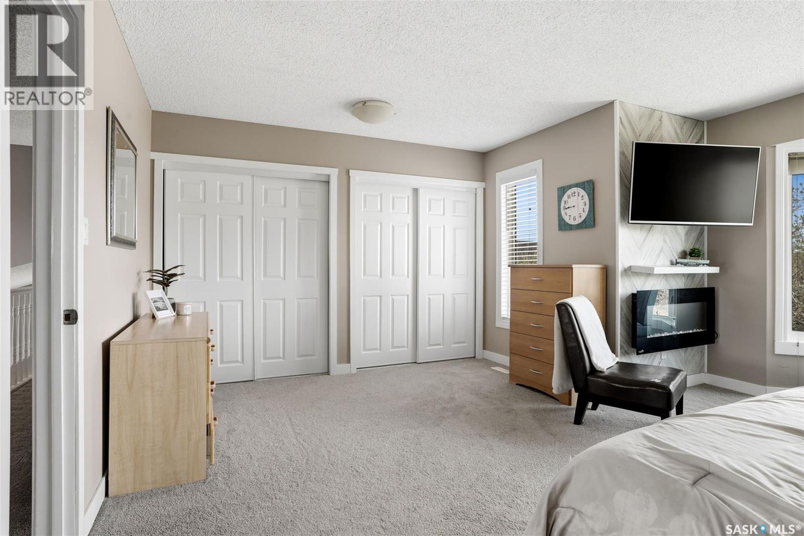 6954 Maple Brook Crescent, Regina, SK - Indoor Photo Showing Bedroom