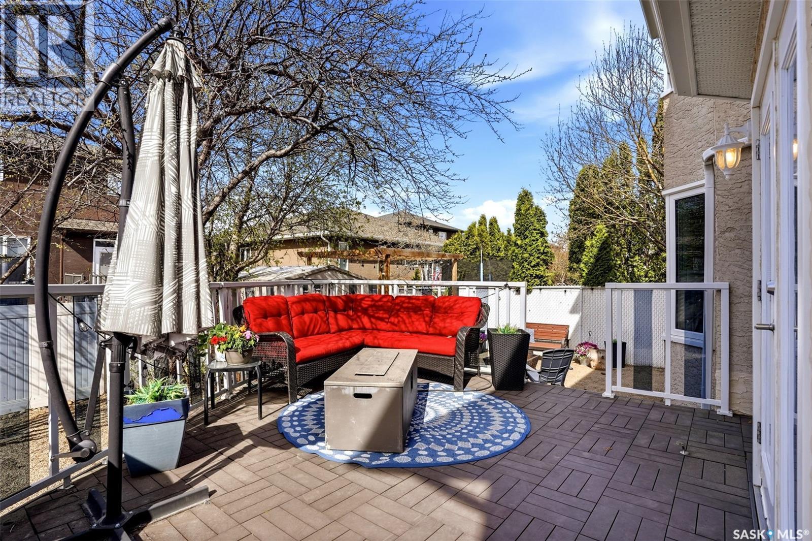 6954 Maple Brook Crescent, Regina, SK - Outdoor With Deck Patio Veranda