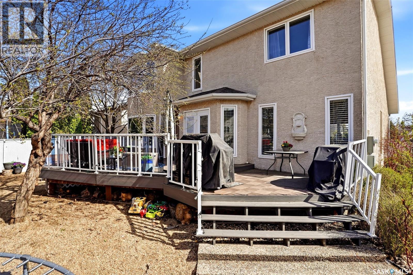 6954 Maple Brook Crescent, Regina, SK - Outdoor With Deck Patio Veranda With Exterior
