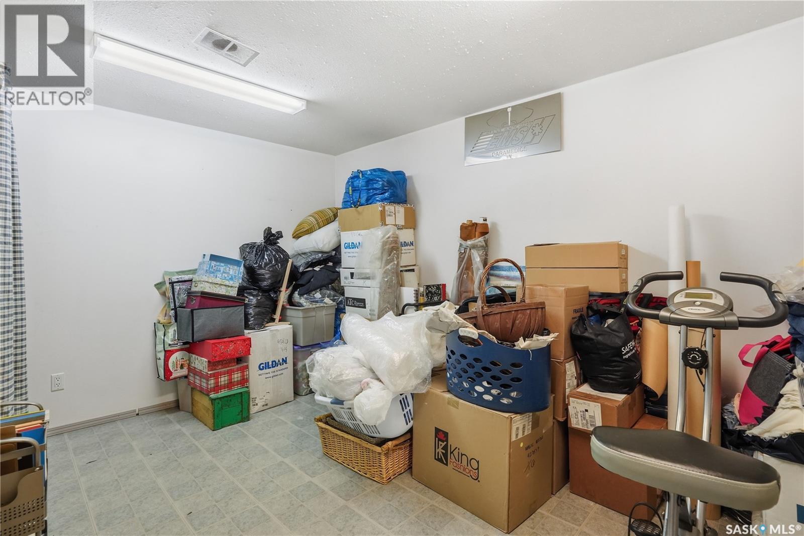 403 Willow Bay, Balgonie, SK - Indoor