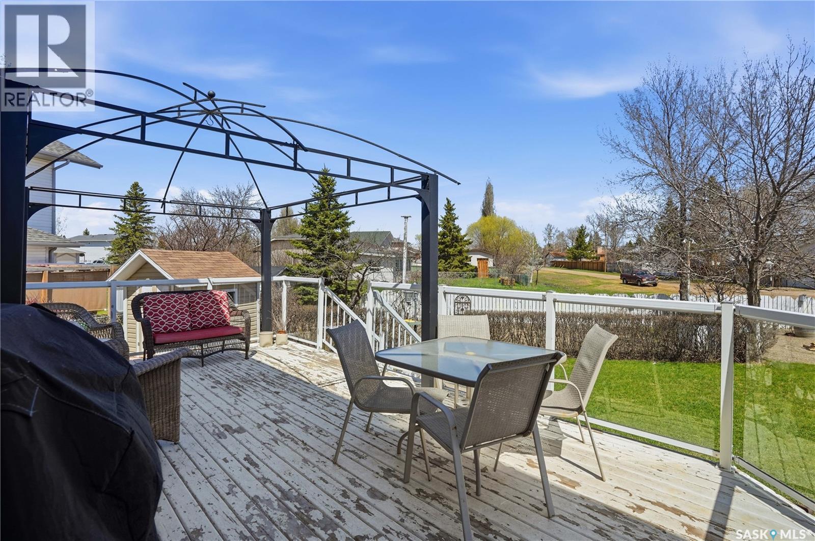403 Willow Bay, Balgonie, SK - Outdoor With Deck Patio Veranda