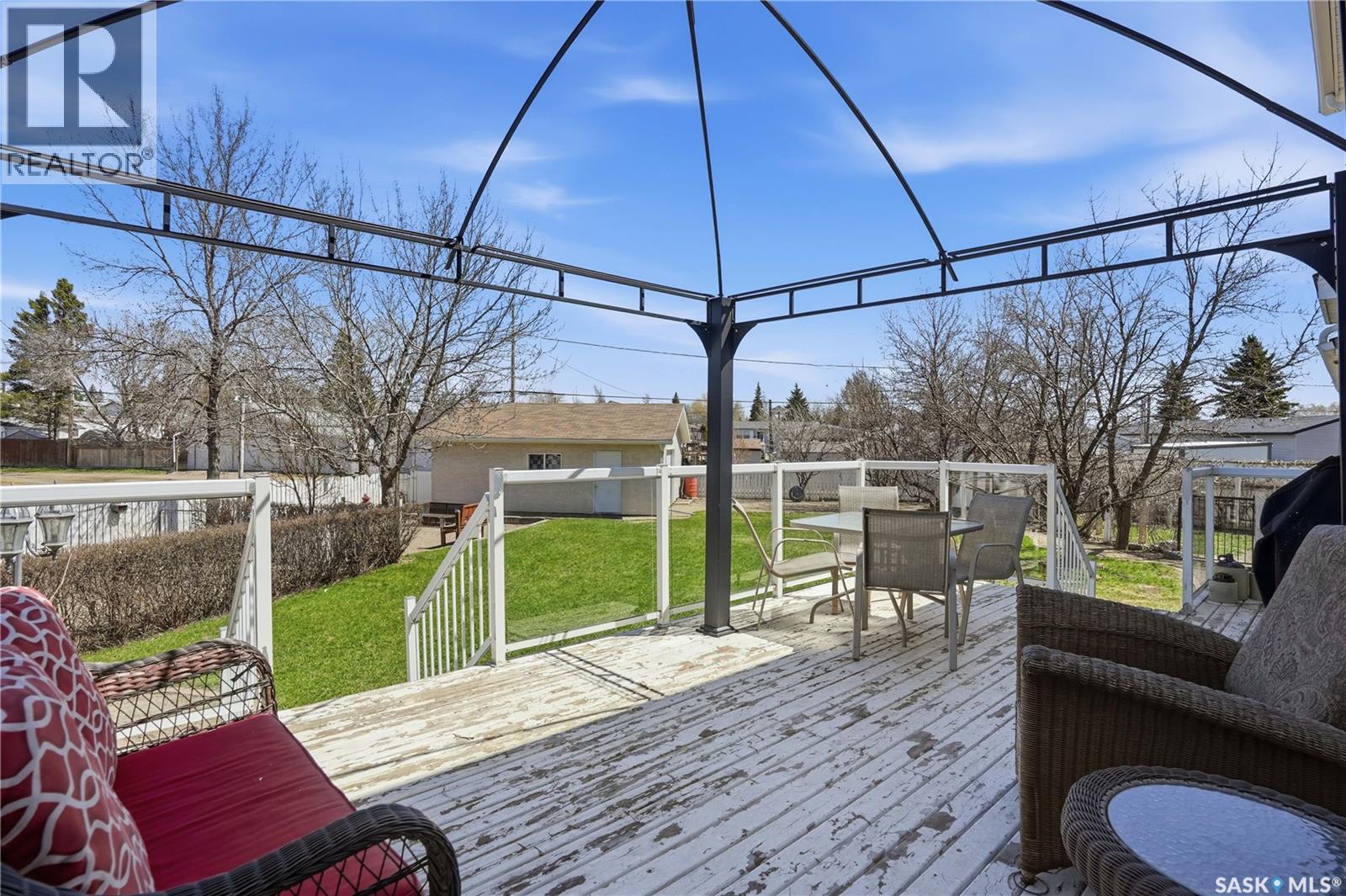 403 Willow Bay, Balgonie, SK - Outdoor With Deck Patio Veranda