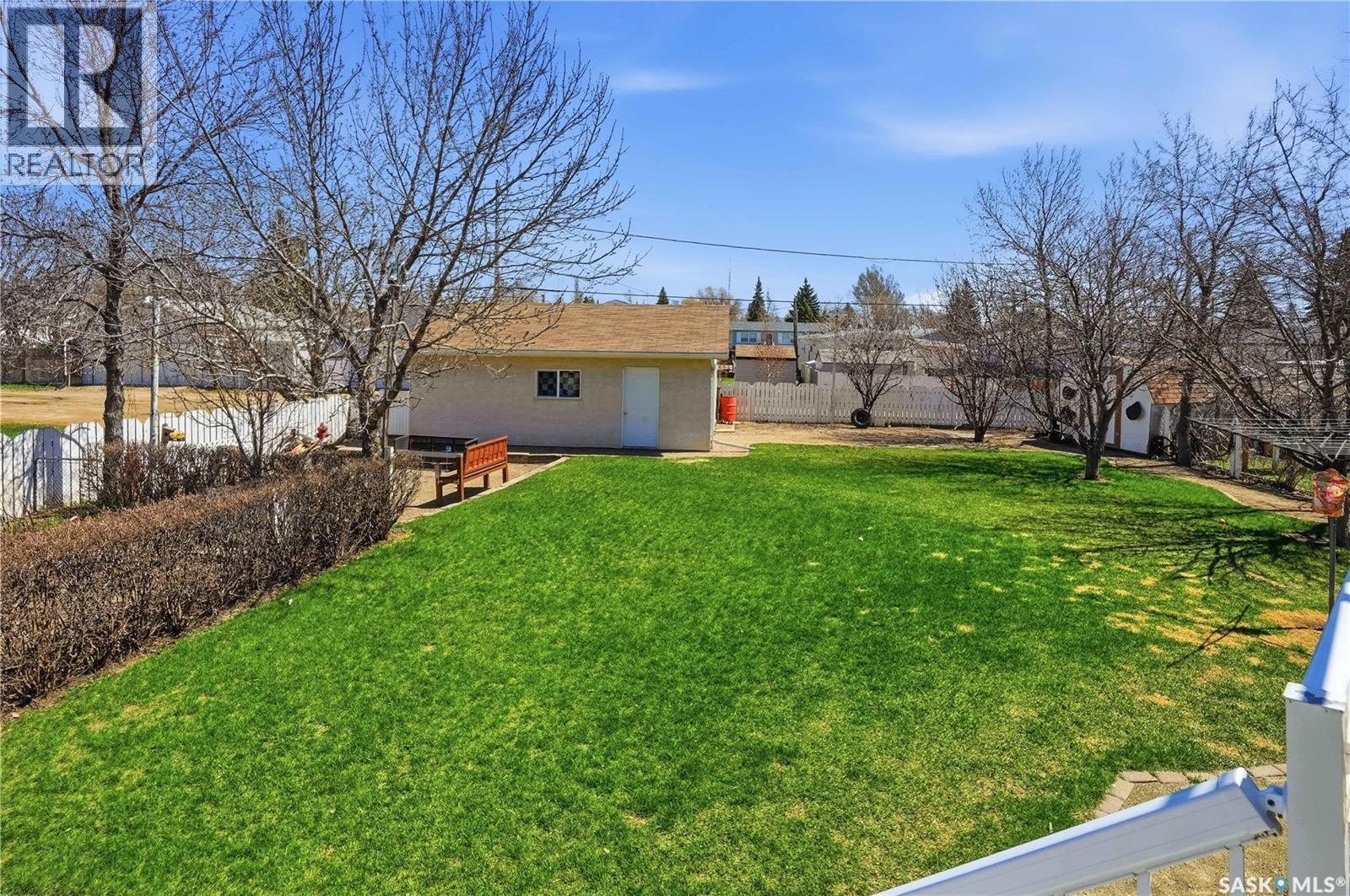 403 Willow Bay, Balgonie, SK - Outdoor
