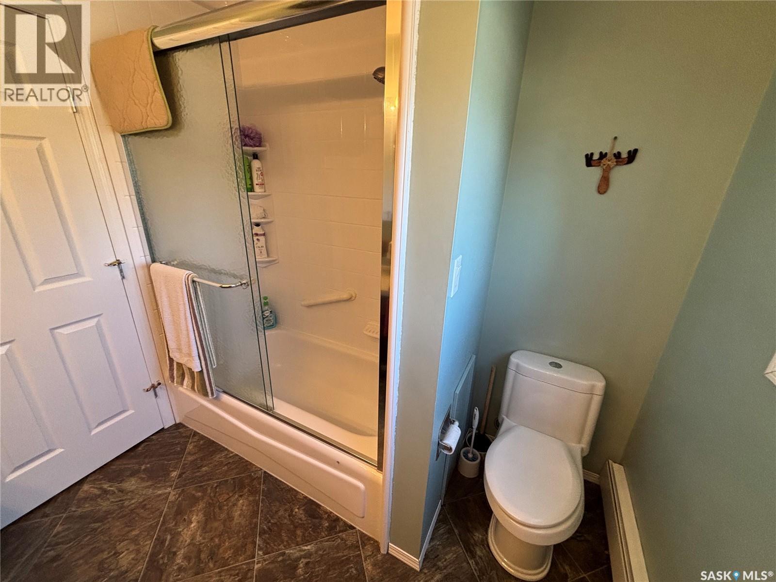 101 Kennedy Drive, Melfort, SK - Indoor Photo Showing Bathroom