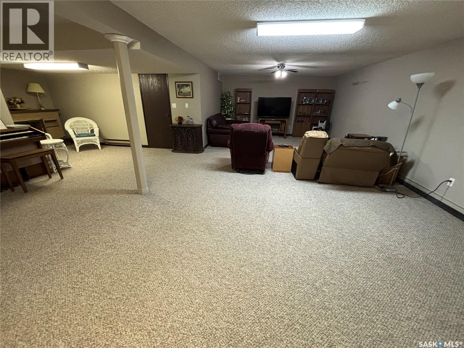 101 Kennedy Drive, Melfort, SK - Indoor