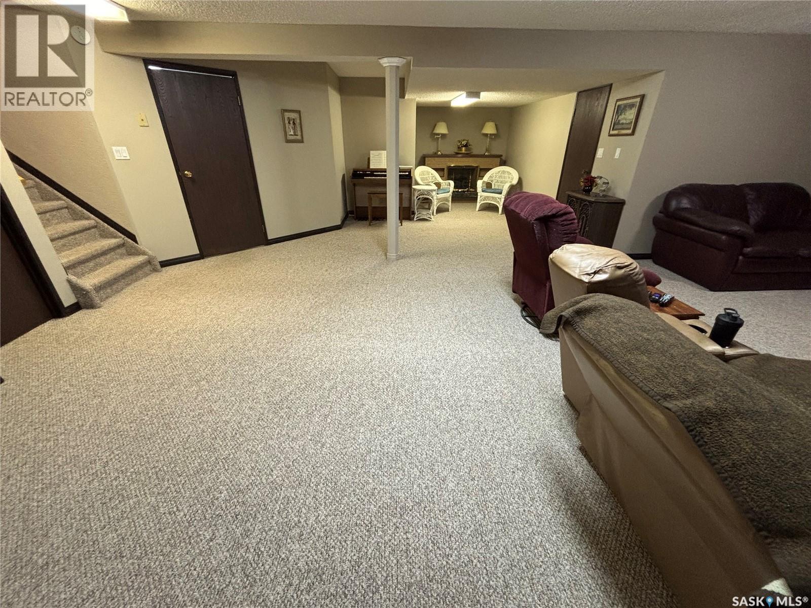 101 Kennedy Drive, Melfort, SK - Indoor