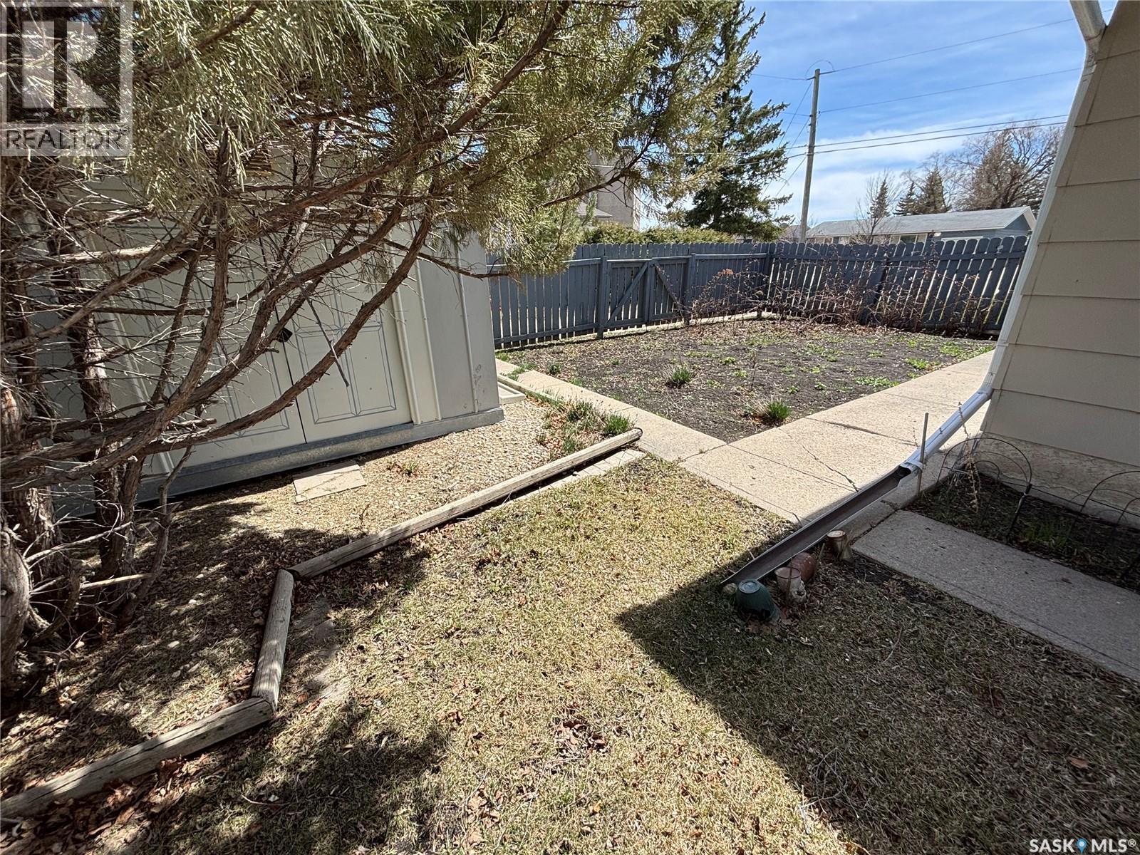 101 Kennedy Drive, Melfort, SK - Outdoor