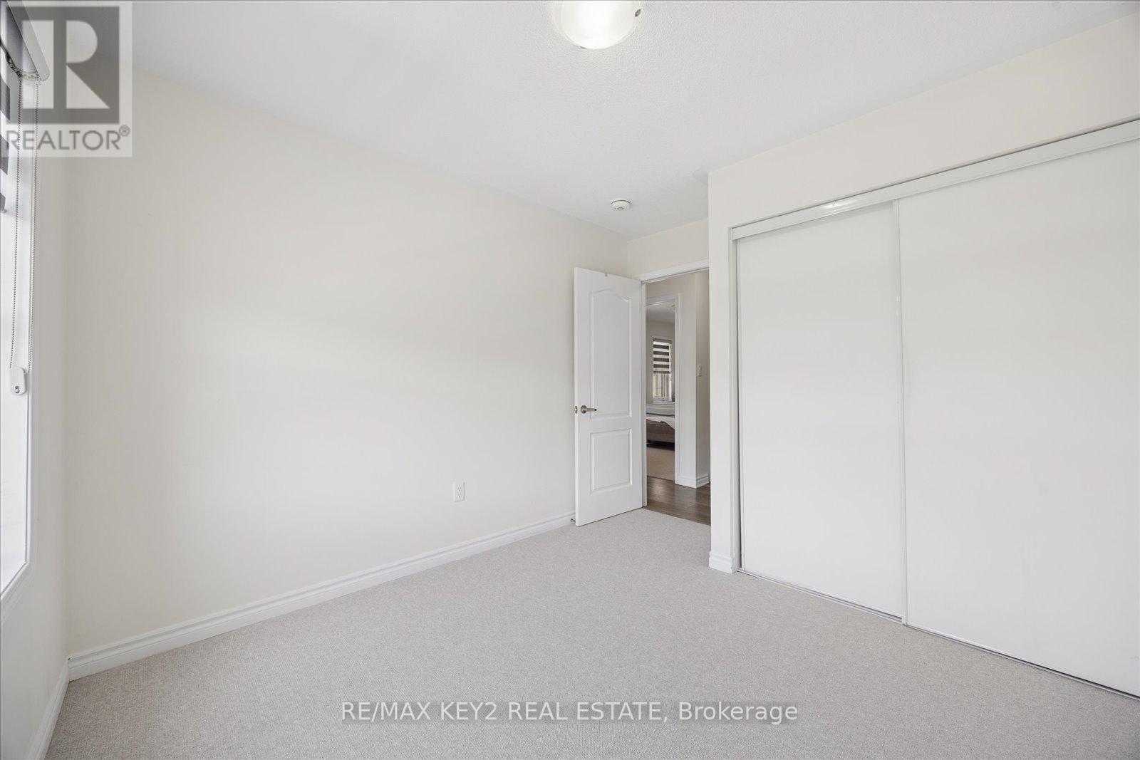 2417 Fall Harvest Crescent, Pickering, ON - Indoor Photo Showing Other Room