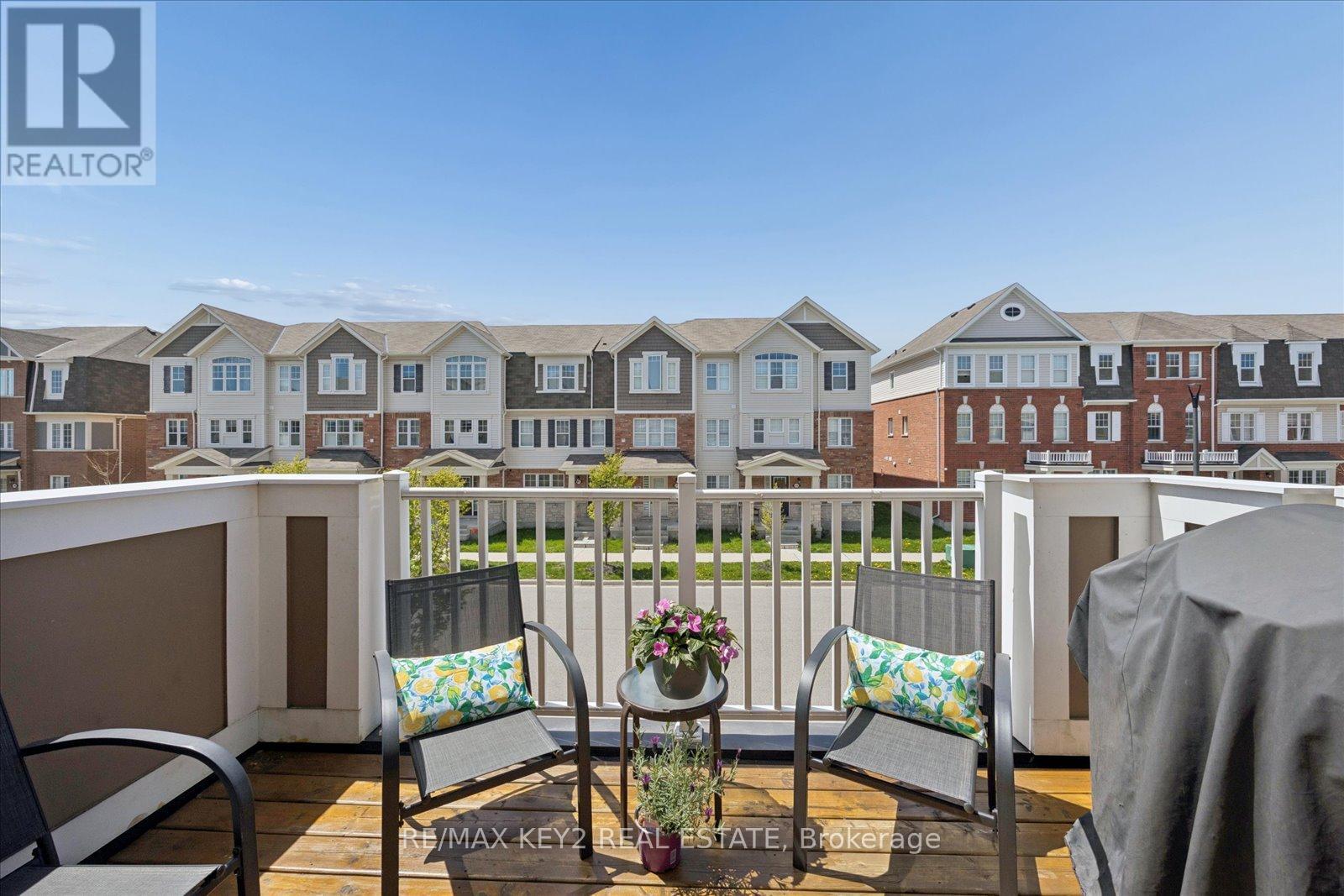 2417 Fall Harvest Crescent, Pickering, ON - Outdoor
