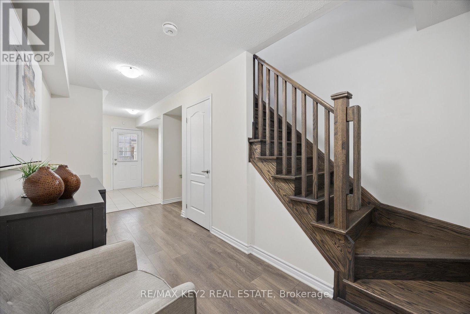 2417 Fall Harvest Crescent, Pickering, ON - Indoor Photo Showing Other Room
