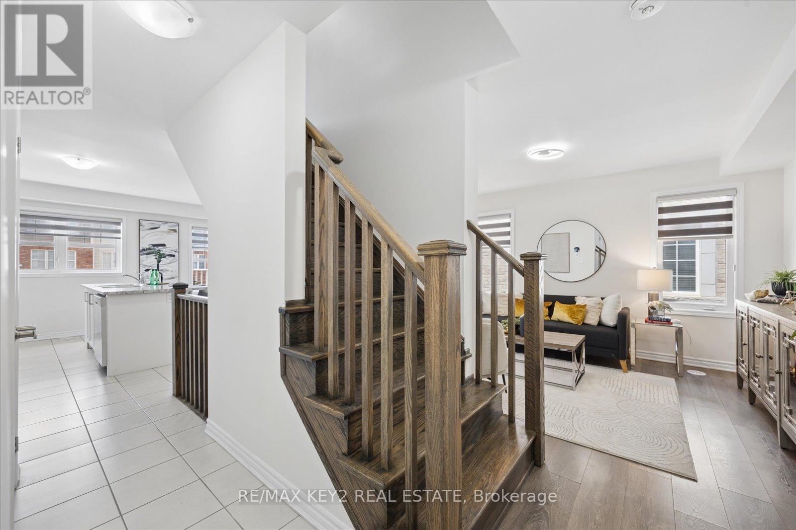 2417 Fall Harvest Crescent, Pickering, ON - Indoor Photo Showing Other Room