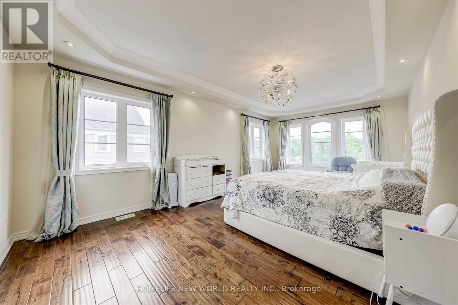 48 Roy Harper Avenue, Aurora, ON - Indoor Photo Showing Bedroom