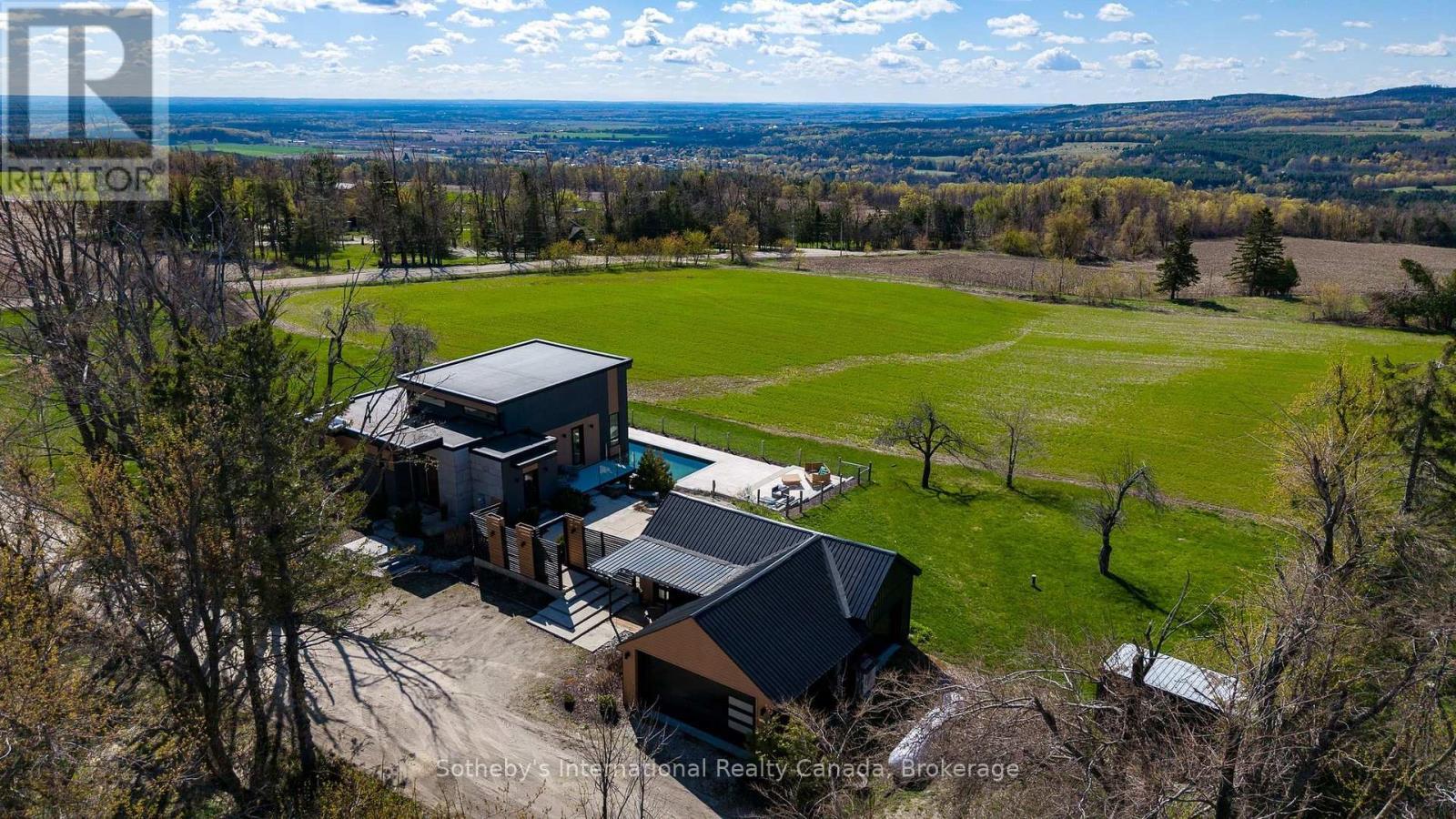2566 5 Concession S, Clearview, ON - Outdoor With View