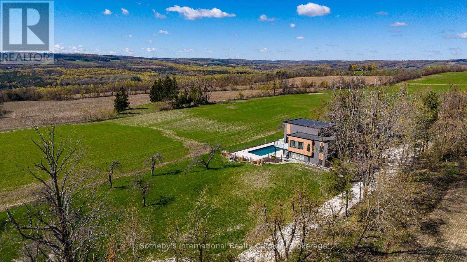 2566 5 Concession S, Clearview, ON - Outdoor With View