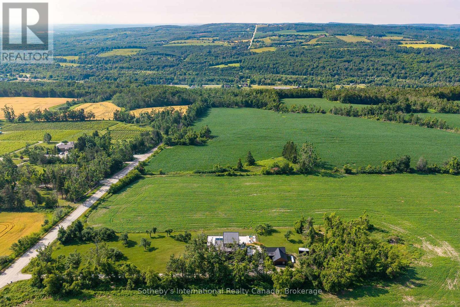 2566 5 Concession S, Clearview, ON - Outdoor With View