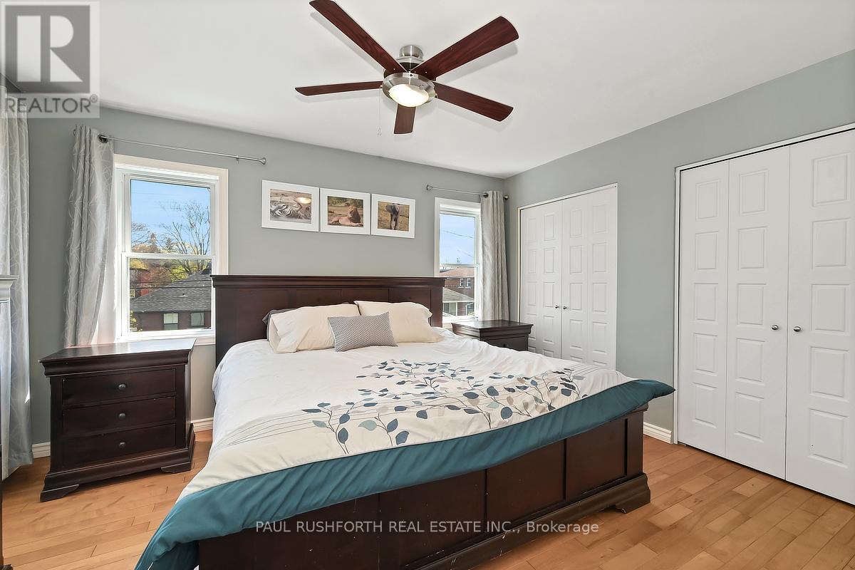 Primary Bedroom - 1072 Richard Avenue, Ottawa, ON - Indoor Photo Showing Bedroom