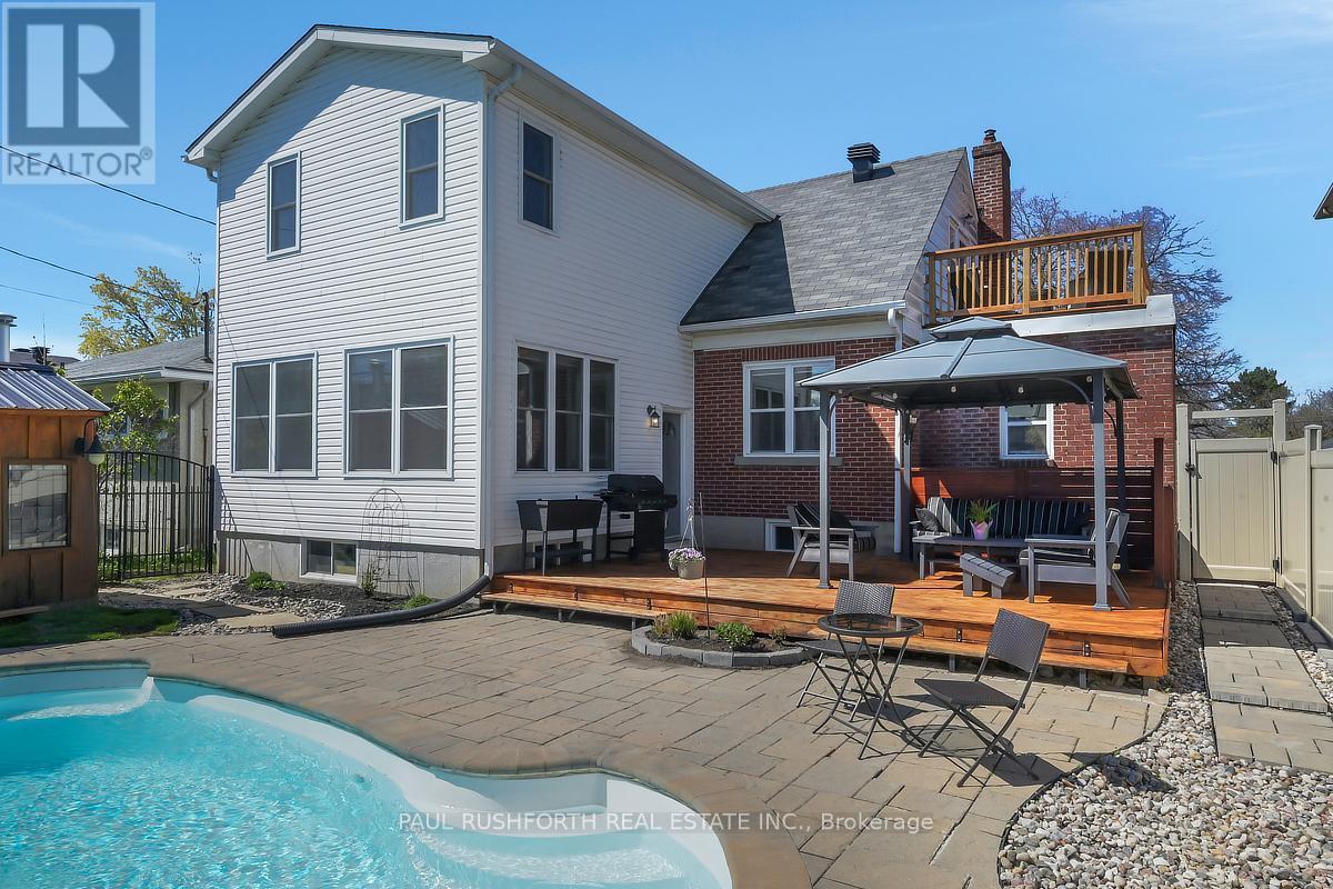 Backyard - 1072 Richard Avenue, Ottawa, ON - Outdoor With In Ground Pool With Deck Patio Veranda