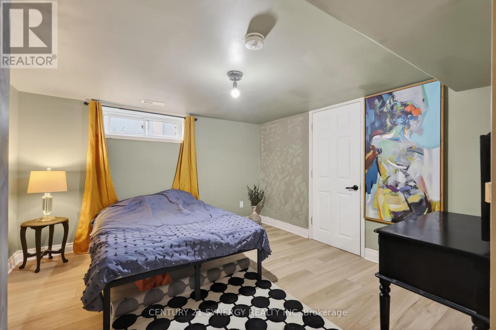 2358 Joliffe Street, Ottawa, ON - Indoor Photo Showing Bedroom