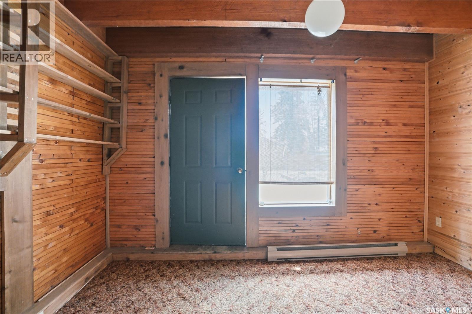 17 Mccordick Street, Shields, SK - Indoor Photo Showing Other Room